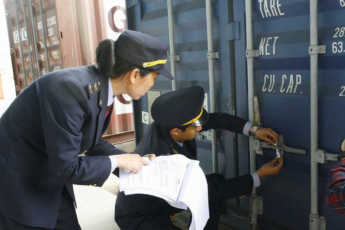 進出口報關、報檢服務